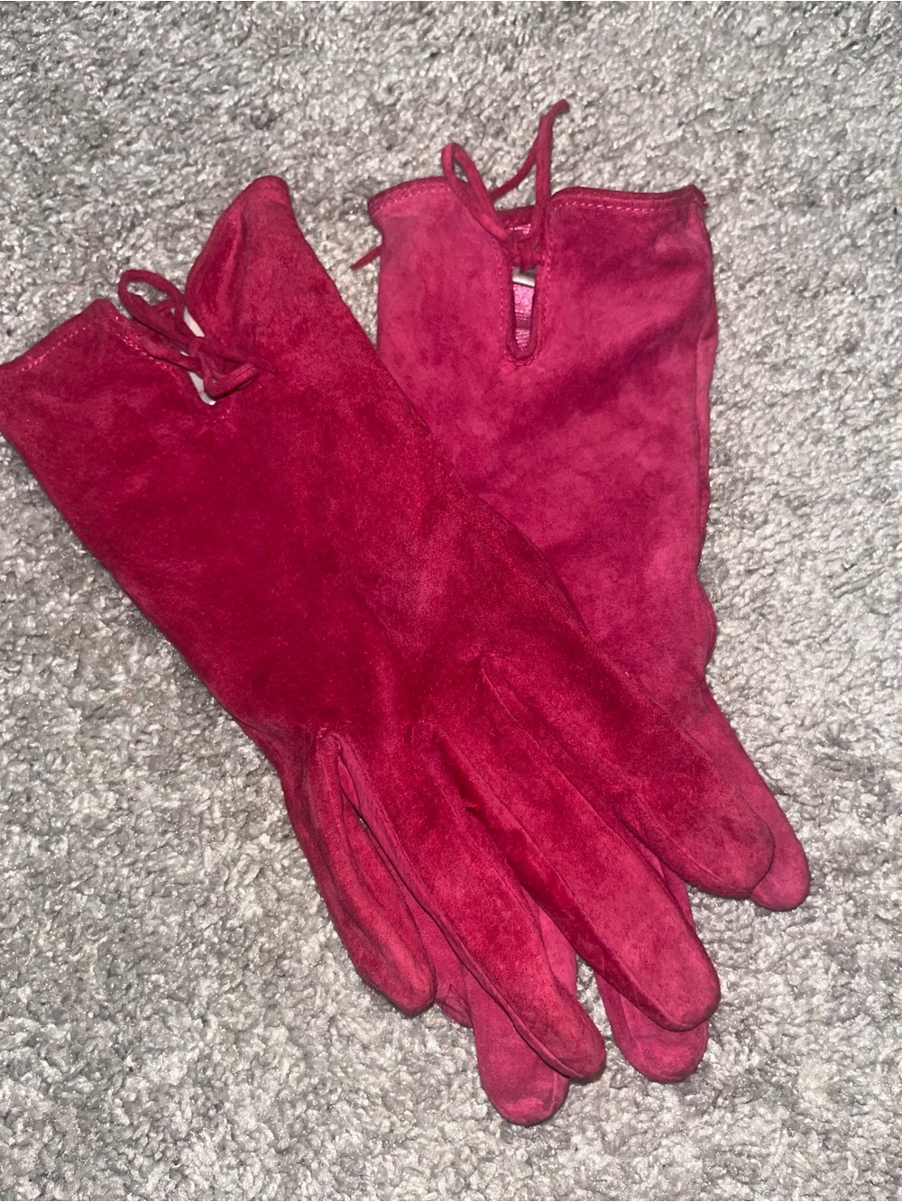 Isaac Mizrahi Deep Raspberry Suede Gloves with Wrist Tie